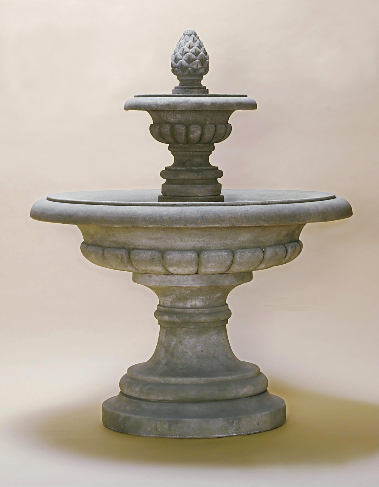 Fontana Grande Two-Tier Cast Stone Outdoor Garden Fountain – Classic Elegance in Motion