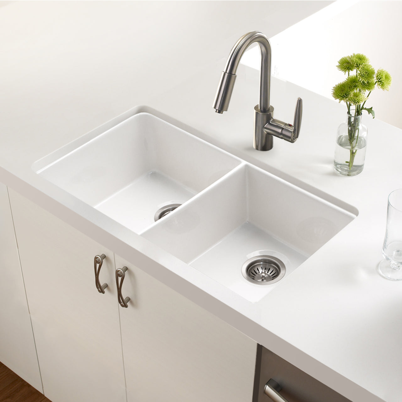 Houzer Platus 32 inch White Fireclay Undermount 50/50 Double Bowl Kitchen Sink with Strainer & Grids