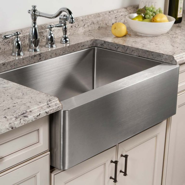 Houzer Epicure 30 inch Apron Front Farmhouse Single Bowl Kitchen Sink with Strainer & Grid