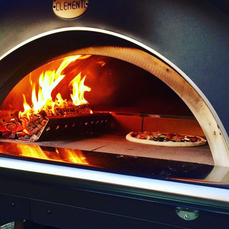 Pulcinella Pizza Oven Pizza Ovens Tuscan 