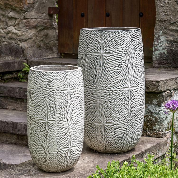 Campania International Sand Dollar Planter Urn/Planter Campania International Cream Large 