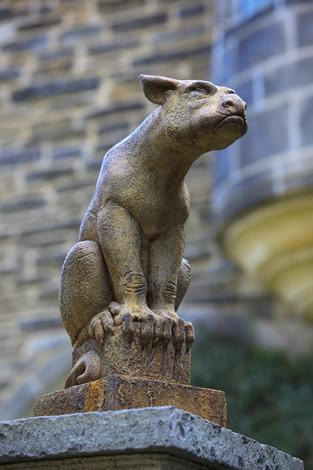 Ernie Statuary Statuary Campania International 