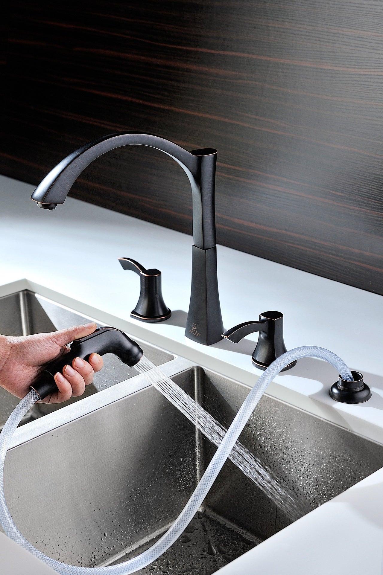 ANZZI Soave Series KF-AZ032ORB Kitchen Faucet Kitchen Faucet ANZZI 